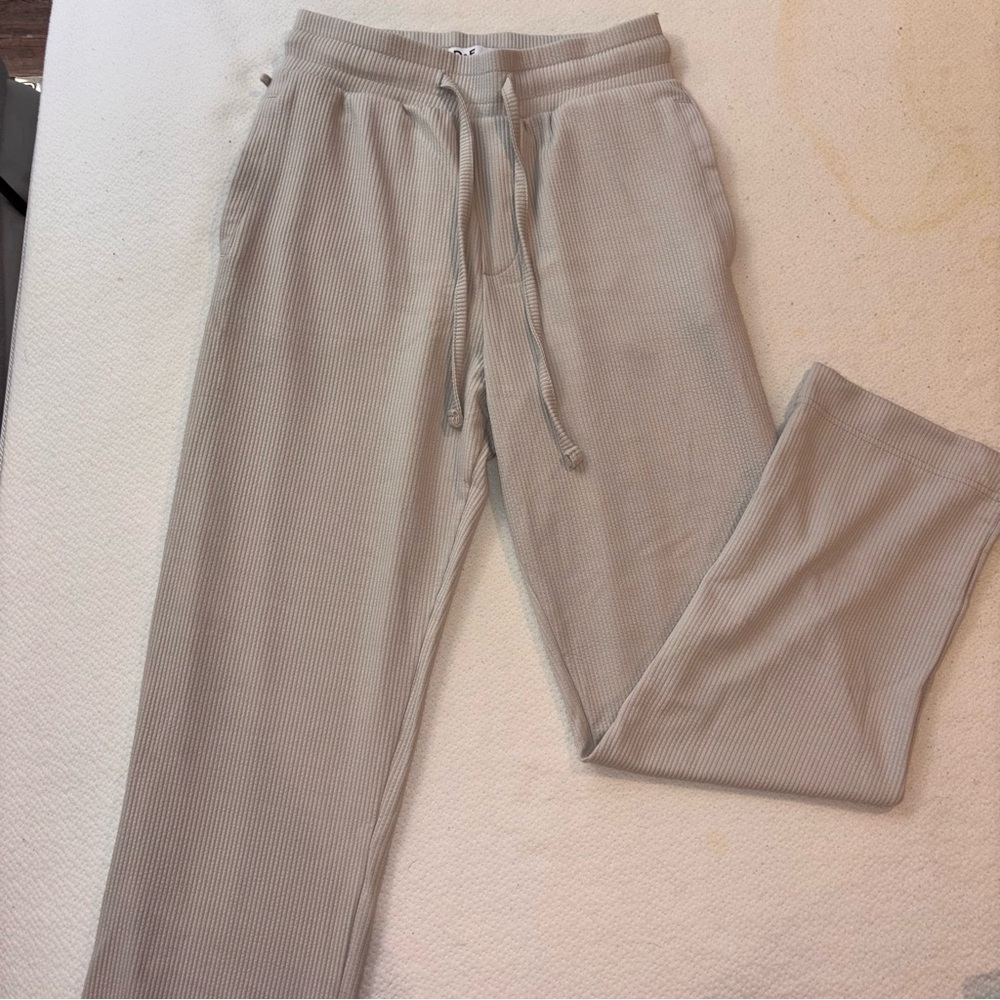 Gray Ribbed Lounge Pants